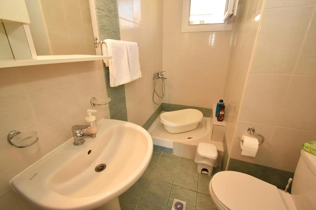 Lemon 2 Sea Side Apartment, Nikiti
